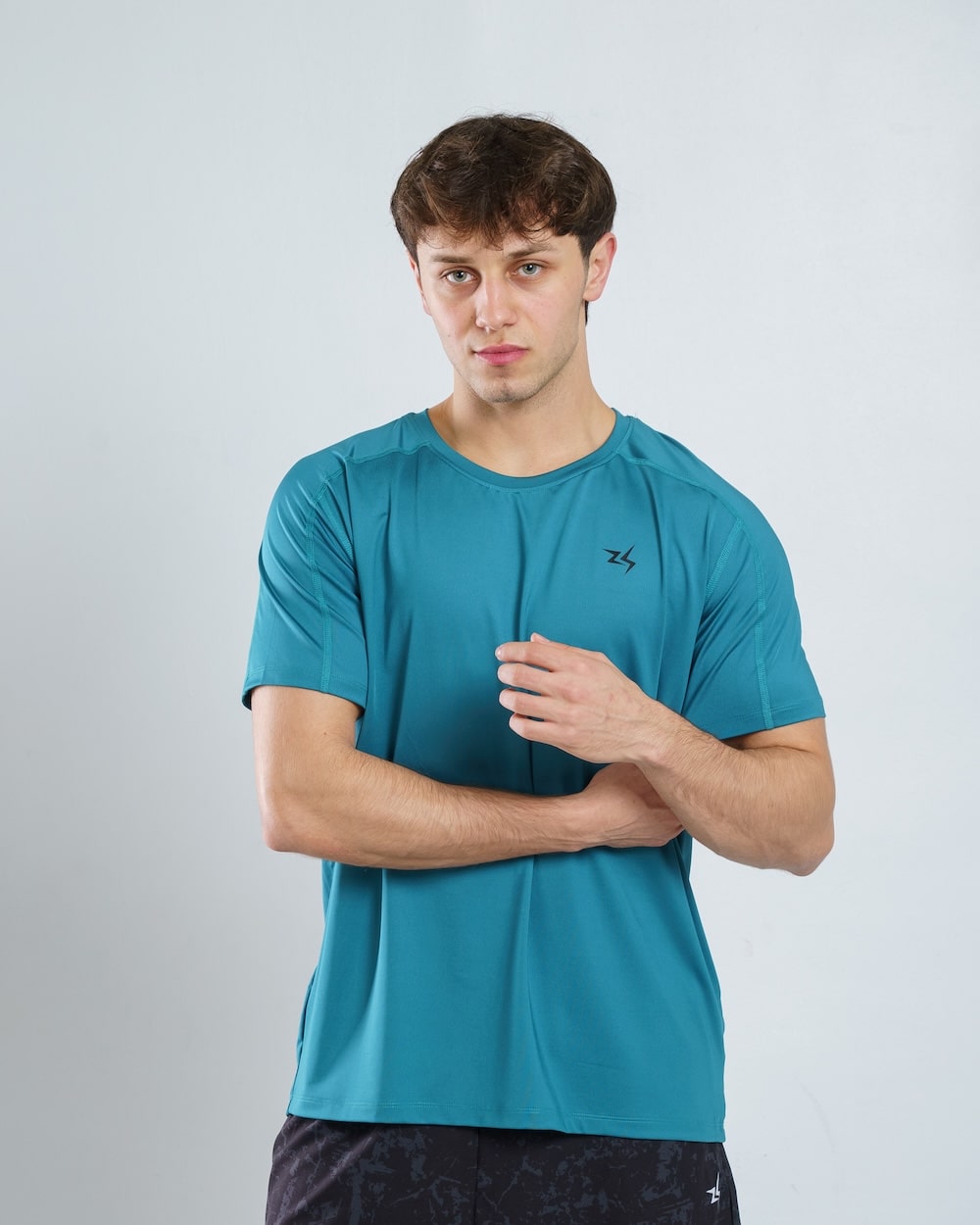 men izzy apparel min