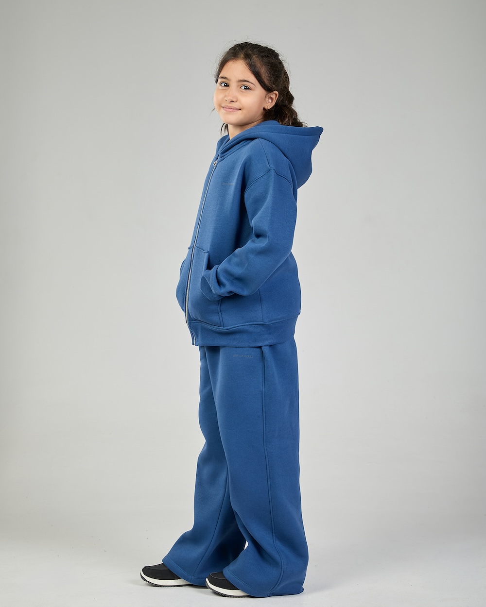blue hoodie girls