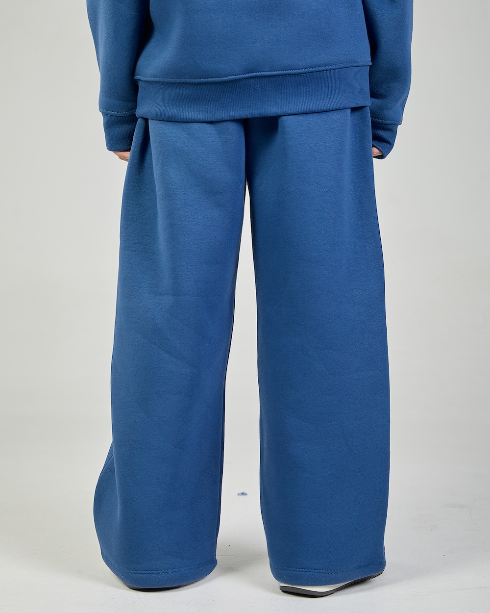 blue pants girls