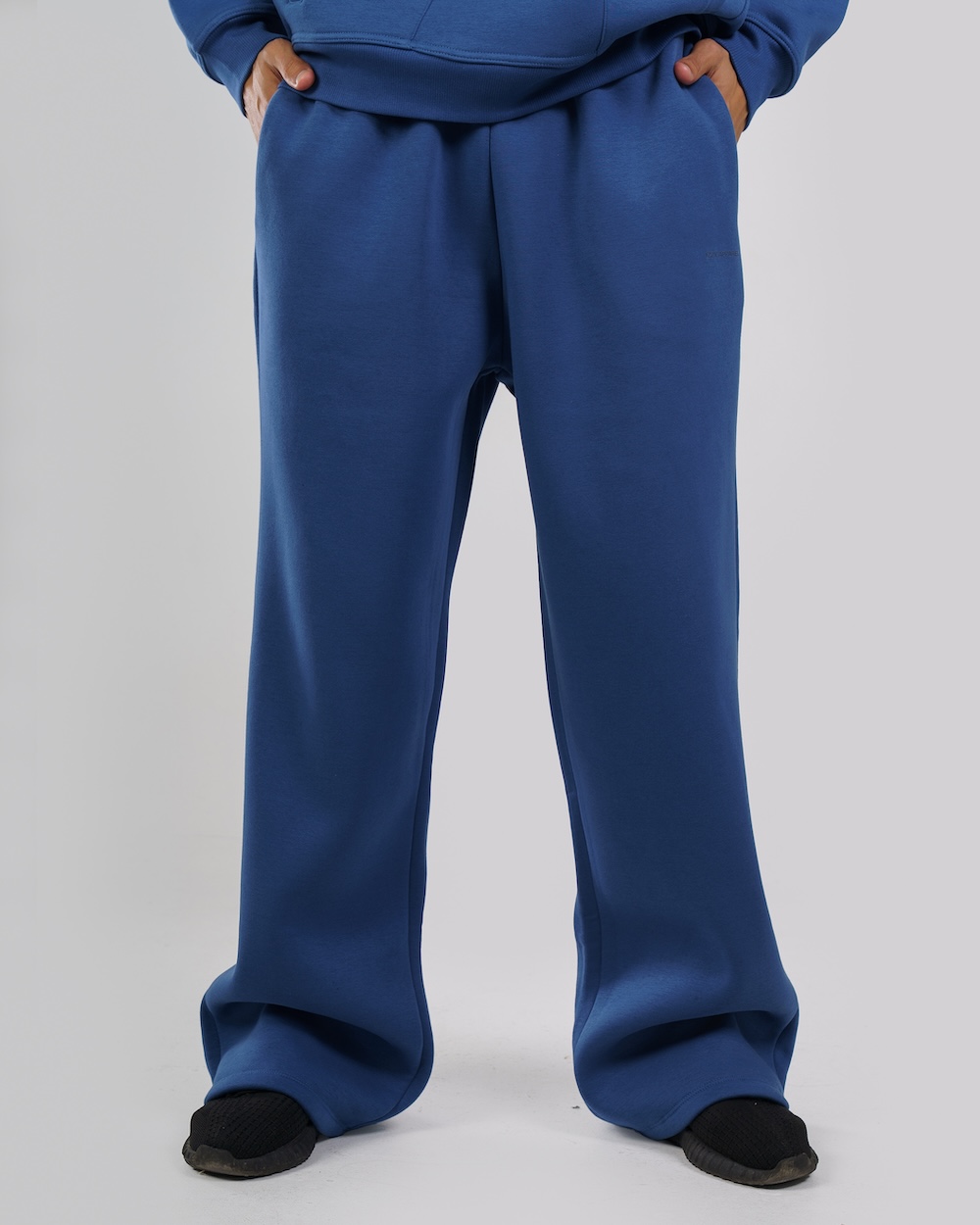 blue pants men